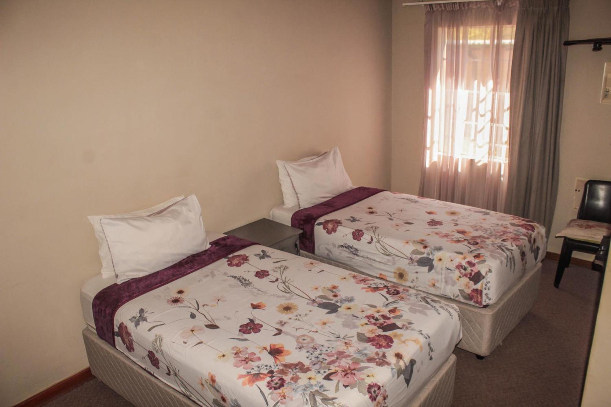 Guest house Ingwenya